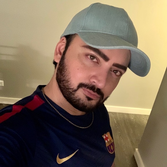 Meet your Posher, Hassan - Picture 2 of 5